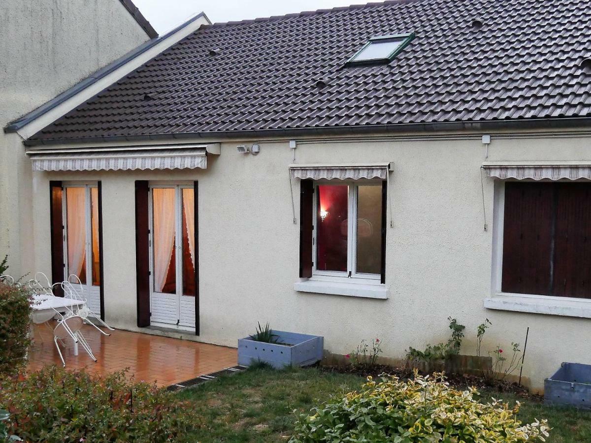 Villa Les Rosiers D'Y Nevers Exterior foto